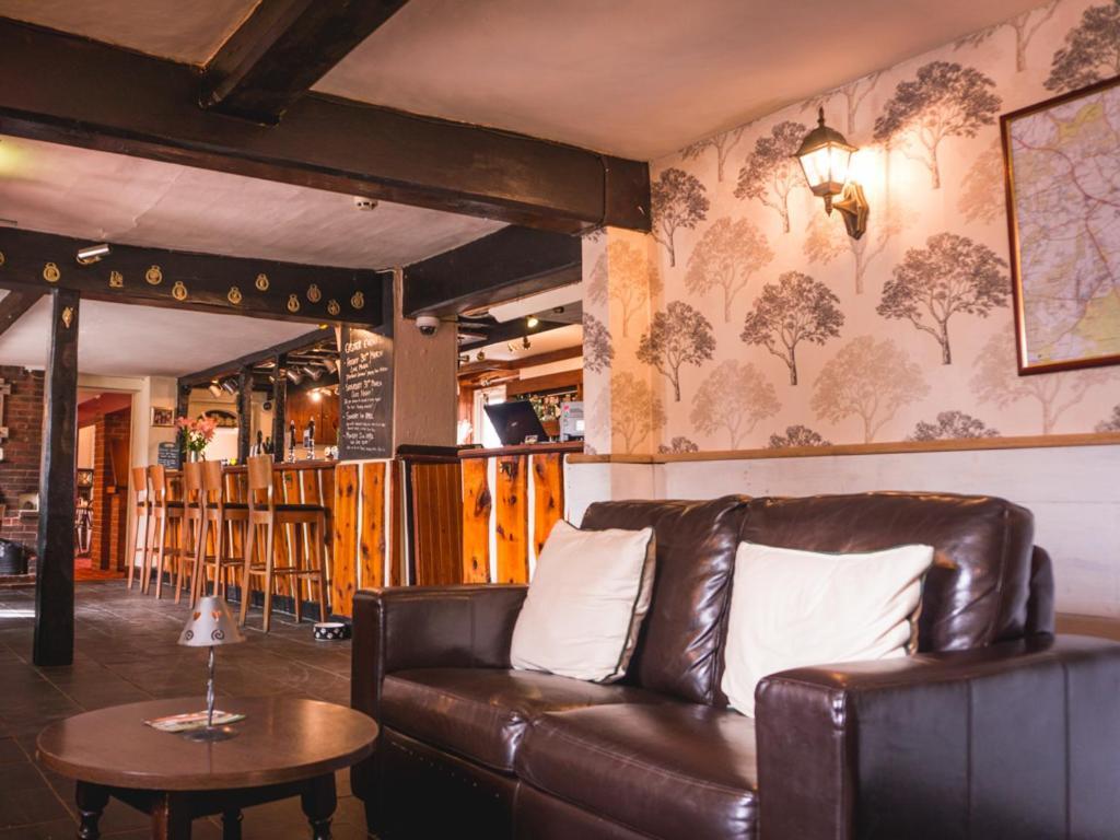 The Shoe Inn Plaitford Exterior photo